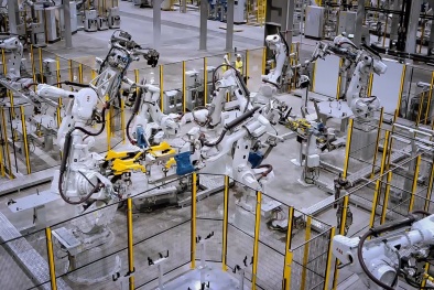 Năm 2030, robot có thể lấy đi 20 triệu việc làm trong ngành chế tạo?
