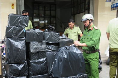Triệt phá điểm tàng trữ thuốc lá ngoại số lượng lớn