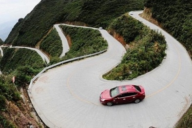 Những lưu ý sống còn tài xế nên biết khi đi ô tô trên đường đèo núi