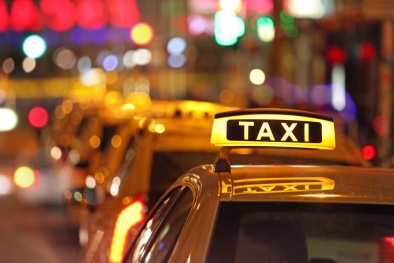 Taxi Hà Nội sẽ phải mặc 'đồng phục' 