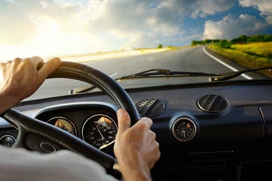 Thói quen nguy hiểm khi lái xe khiến các tài xế dễ bị lão hóa mắt