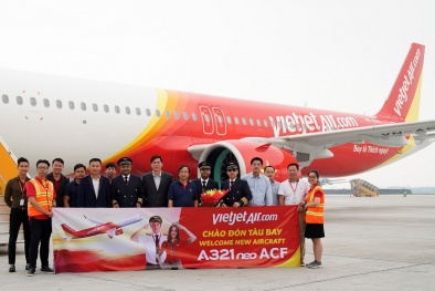 Vietjet đón tàu bay A321neo ACF 240 ghế đầu tiên trên thế giới