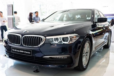 Loạt ô tô này đang được giảm giá mạnh lên tới gần 300 triệu/chiếc tại Việt Nam