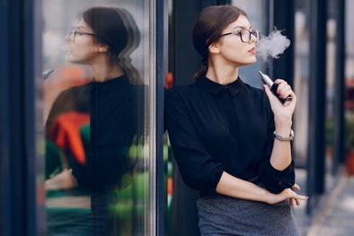 Những tác động đáng sợ của thuốc lá điện tử