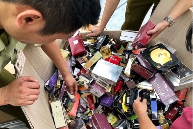 Sẽ xử mạnh tay đối với hàng dởm kinh doanh trên mạng