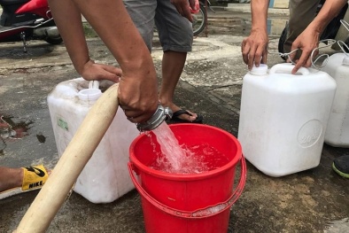 Từ vụ nước sông Đà nhiễm độc: Nước như thế nào là đủ chuẩn dùng cho ăn uống? 