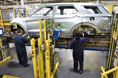 Ford Explorer 2020 xuất hiện nhiều lỗi ngớ ngẩn