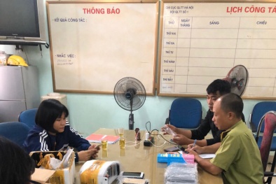 Thu giữ hàng trăm chiếc điện thoại không rõ nguồn gốc