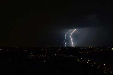 Vén màn bí ẩn về công nghệ trí tuệ nhân tạo giúp dự báo tia sét trước 30 phút 