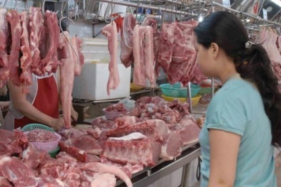 Choáng váng giá thịt lợn tăng ‘sốc’, người dân chuyển hướng ăn món khác