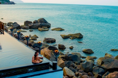 InterContinental Danang Sun Peninsula Resort đã khiến du lịch Việt Nam tự hào như thế nào?