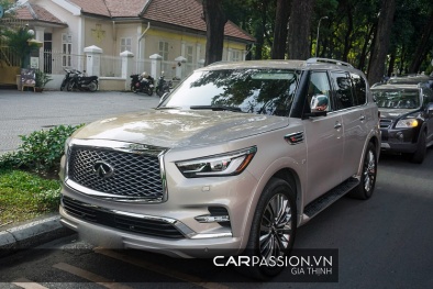 'Zoom' cận cảnh mẫu SUV Full-Size Infiniti QX80 hơn 9 tỷ ở TP.HCM