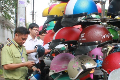 Bình Thuận: Phát hiện DN kinh doanh 3/4 mẫu mũ bảo hiểm không đạt chất lượng 