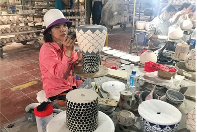 Thành công nhờ ứng dụng khoa học - công nghệ vào ngành gốm