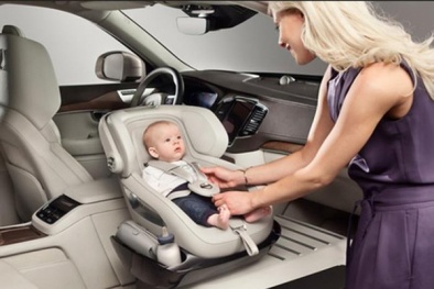 Lắp ghế ngồi cho trẻ trên ô tô cần lưu ý nếu không trẻ dễ gặp nguy hiểm