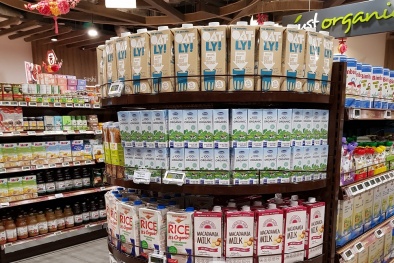 Sữa tươi của Vinamilk đã trở nên quen thuộc với người dân Singapore