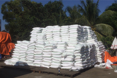 Thu giữ gần 1.000 tấn đường trắng nhập lậu có tổ chức từ Campuchia về Việt Nam tiêu thụ