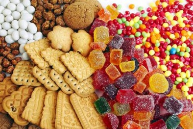 Có thể 'trúng độc' nếu chuộng thực phẩm nhiều màu sắc ngày Tết