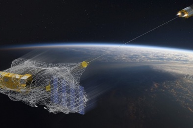 Châu Âu sắp đưa robot dọn rác vào không gian