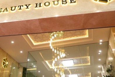 Thẩm mỹ viện bị khách hàng ‘tố’ làm hỏng mũi và mí mắt