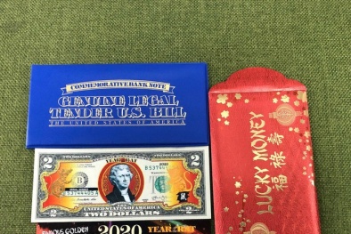 Cẩn trọng mua tiền lì xì 'độc, lạ'