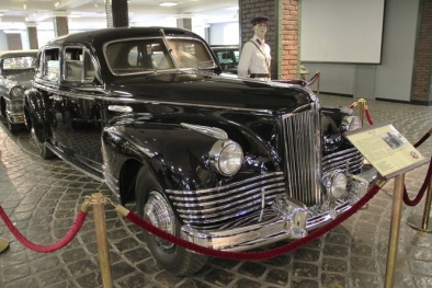 Siêu xe limousine gần 3 triệu USD bị đánh cắp giữa thủ đô Moscow