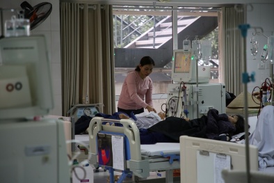 Bảo hiểm y tế 'đỡ' gánh nặng bệnh tật cho người dân khi đi viện