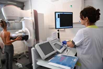 Trí tuệ nhân tạo 'thắng' con người trong chẩn đoán ung thu vú