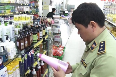 Phát hiện siêu thị bán nhiều hàng hóa không rõ nguồn gốc xuất xứ