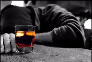 Số người tử vong vì uống rượu đang tăng 'chóng mặt' tại Hoa Kỳ
