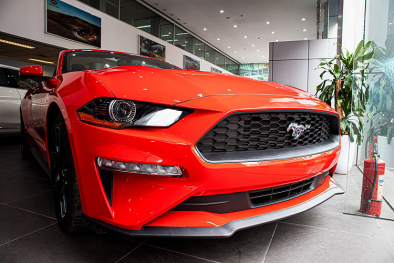 'Mát mắt' mẫu xe thể thao mui trần Ford Mustang 2020 gần 3 tỷ ở Hà Nội