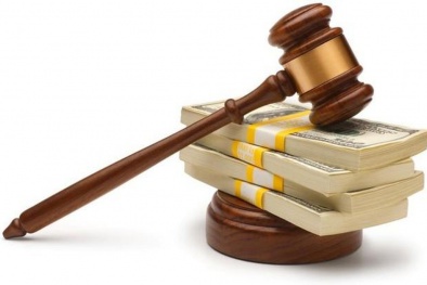 Phạt một cá nhân do dùng 16 tài khoản thao túng cổ phiếu