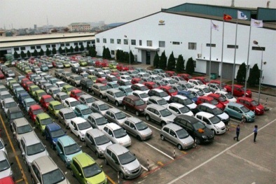 Năm 2019, hơn 140 nghìn ô tô nhập về Việt Nam, giá chỉ từ hơn 300 triệu đồng/chiếc