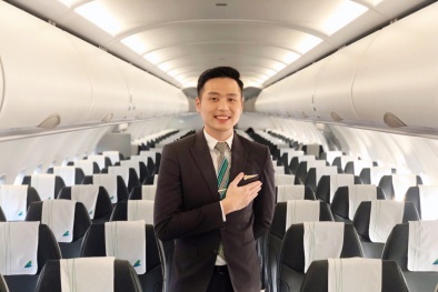 Tiếp viên trưởng Bamboo Airways trả lại hơn 100 triệu cho khách quên trên máy bay