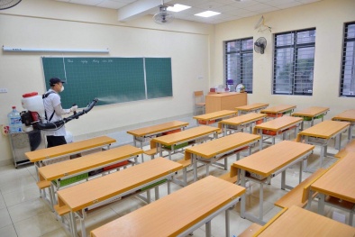 Hà Nội: Phun thuốc khử trùng gần 3000 trường học phòng dịch virus corona