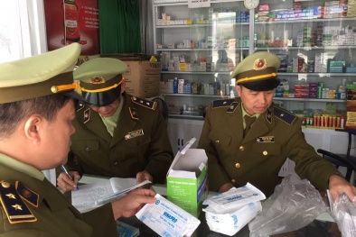 Xử lý 85 cửa hàng kinh doanh khẩu trang y tế vi phạm về giá