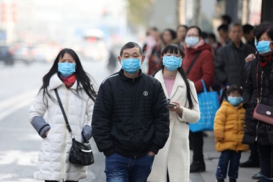 Cảnh báo: Lạm dụng khẩu trang y tế có thể khiến phát tán thêm virus corona