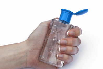 Chọn mua nước rửa tay khô phòng virus corona cần tránh 28 loại chất cấm này