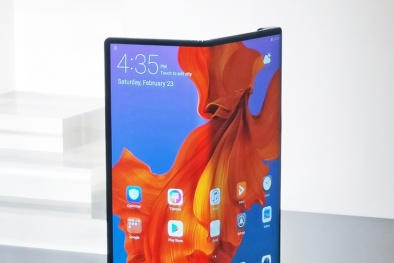 Huawei ra mắt thiết bị mới có màn hình gập lại