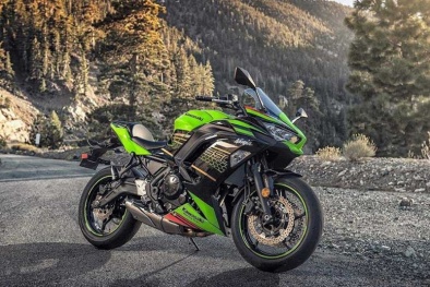 Cận cảnh Kawasaki Ninja 650 'cực chất' chuẩn bị về Việt Nam