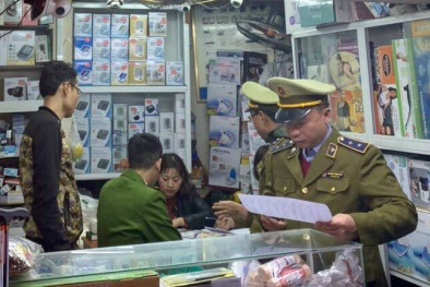 Phòng dịch Covid-19 ngày 26/2- Tiếp tục xử phạt 10 cơ sở vi phạm về thiết bị y tế 