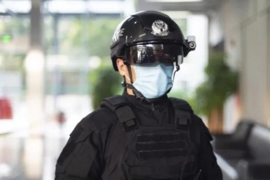 Xuất hiện loại mũ bảo hiểm đặc biệt phát hiện người nhiễm virus corona trong 'tích tắc' 