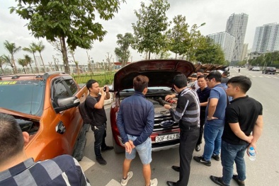 Hàng loạt xe Everest, Ranger rò rỉ dầu: ‘Nếu Ford không giải quyết thỏa đáng, chúng tôi sẽ làm đơn kiện’ 