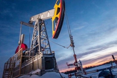 Giá xăng dầu hôm nay 11/3: Tăng liên tục từ đầu phiên