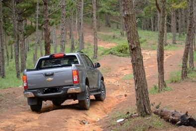 Tính năng 'cứu mạng' khi lái ô tô xuống dốc nhưng nhiều tài xế 'lãng quên'