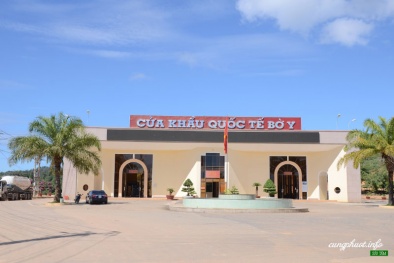 Đóng cửa tạm thời 10 điểm qua biên giới Việt Nam - Lào để tránh dịch Covid-19 