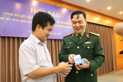 Vì sao 20 quốc gia gấp gáp 'đặt hàng' bộ kit xét nghiệm Sars-Cov-2 'made in Vietnam'? 