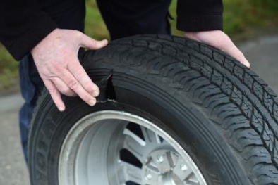 Mua lốp ô tô cũ có thể tiết kiệm được nhiều chi phí tuy nhiên lại tiềm ẩn nhiều rủi ro