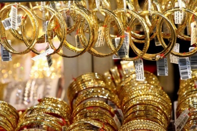 Giá vàng hôm nay 20/3: Không ngừng giảm mạnh