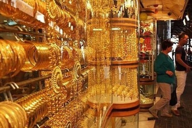 Giá vàng hôm nay 24/3: Quay đầu tăng vọt